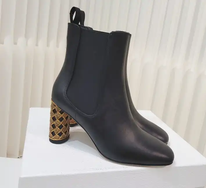 hype Christian Dior Boots