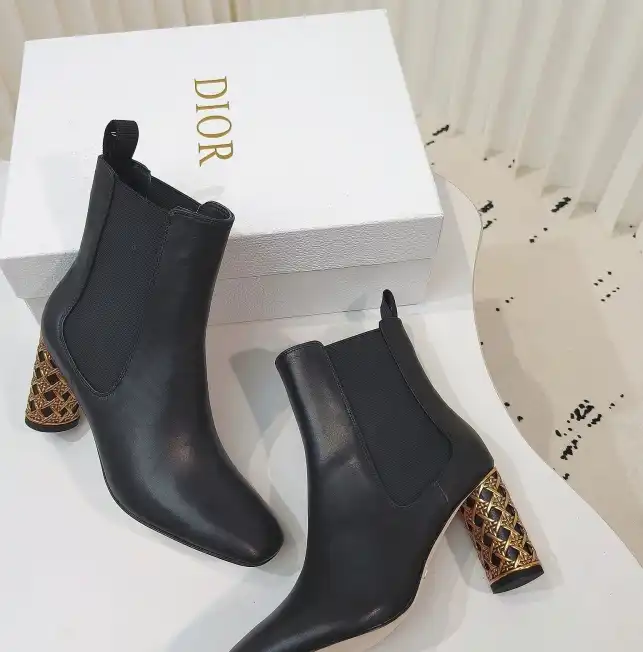 hype Christian Dior Boots