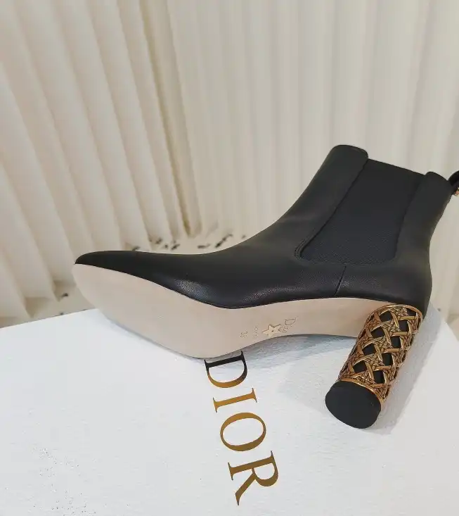 hype Christian Dior Boots