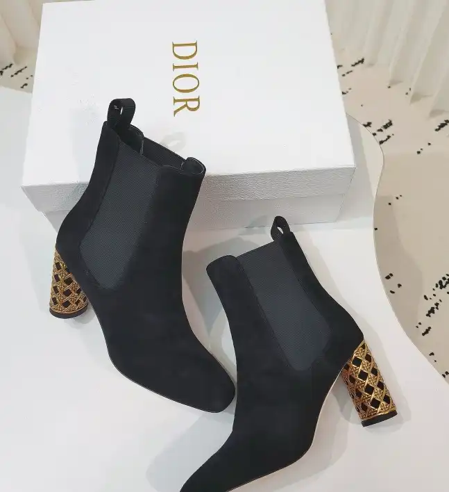 hype Christian Dior Boots