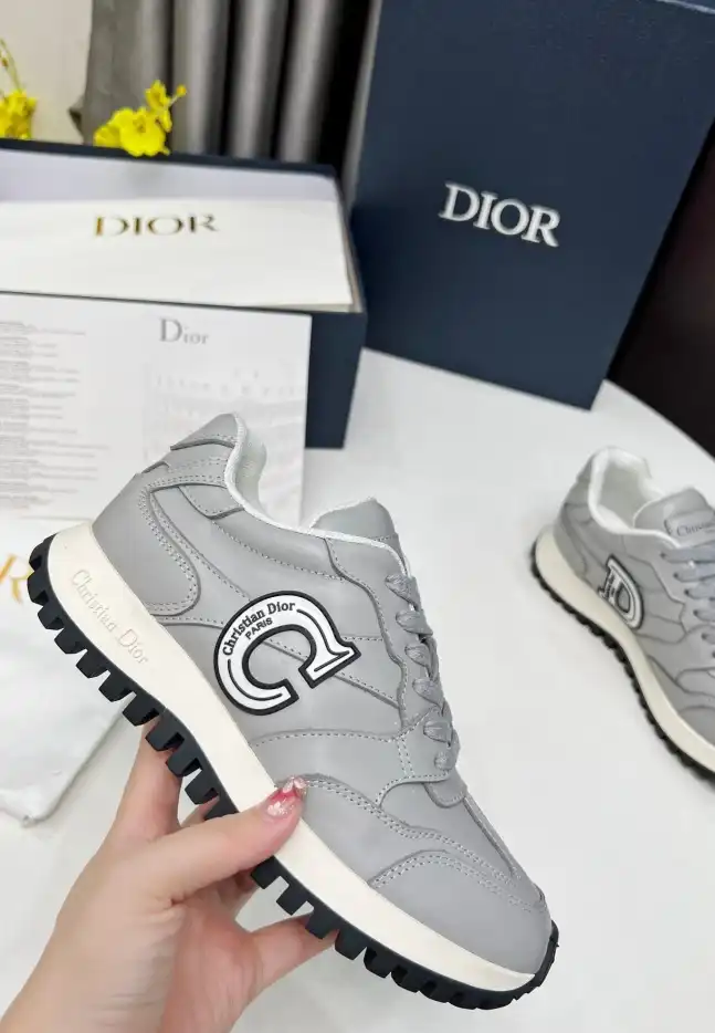 hype Christian Dior Sneakers