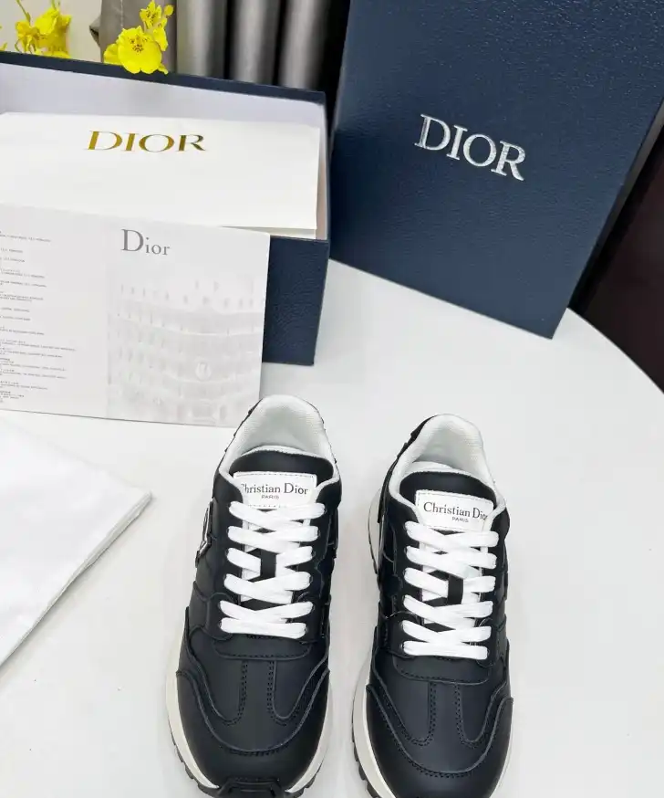 hype Christian Dior Sneakers