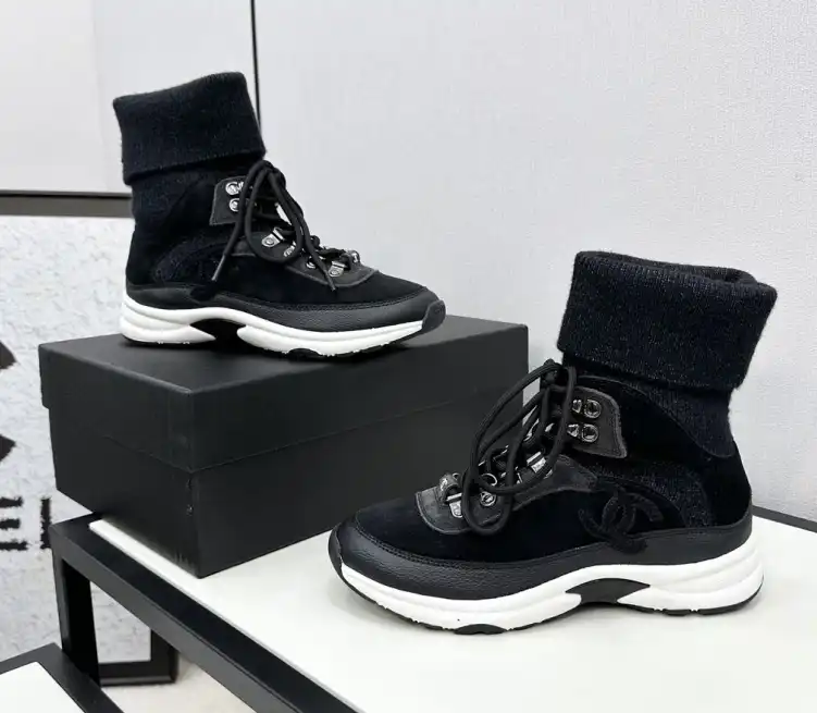 hype Chanel Sneakers