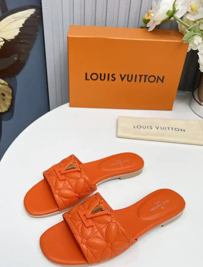 hype LV Slippers