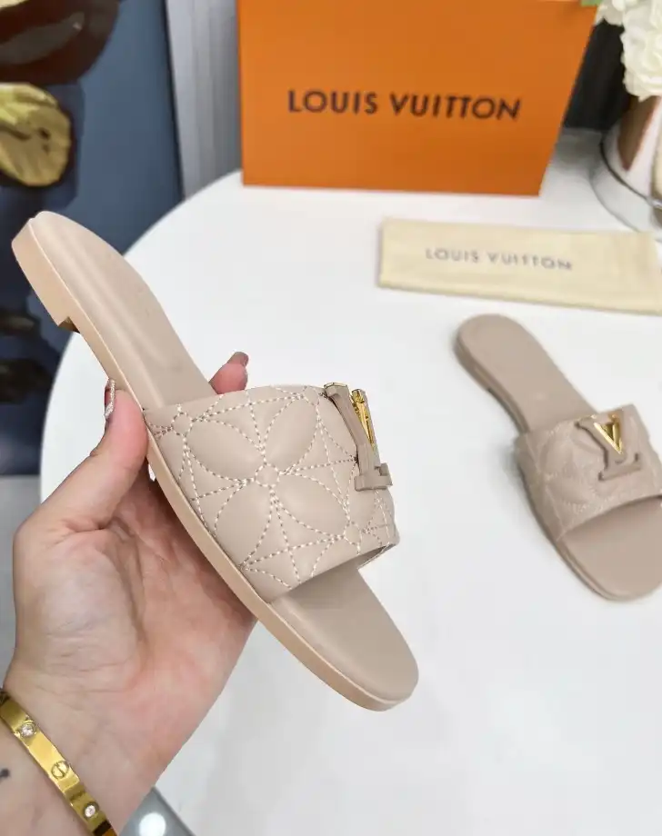 hype LV Slippers