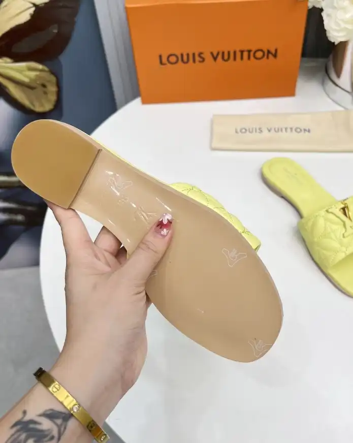 hype LV Slippers