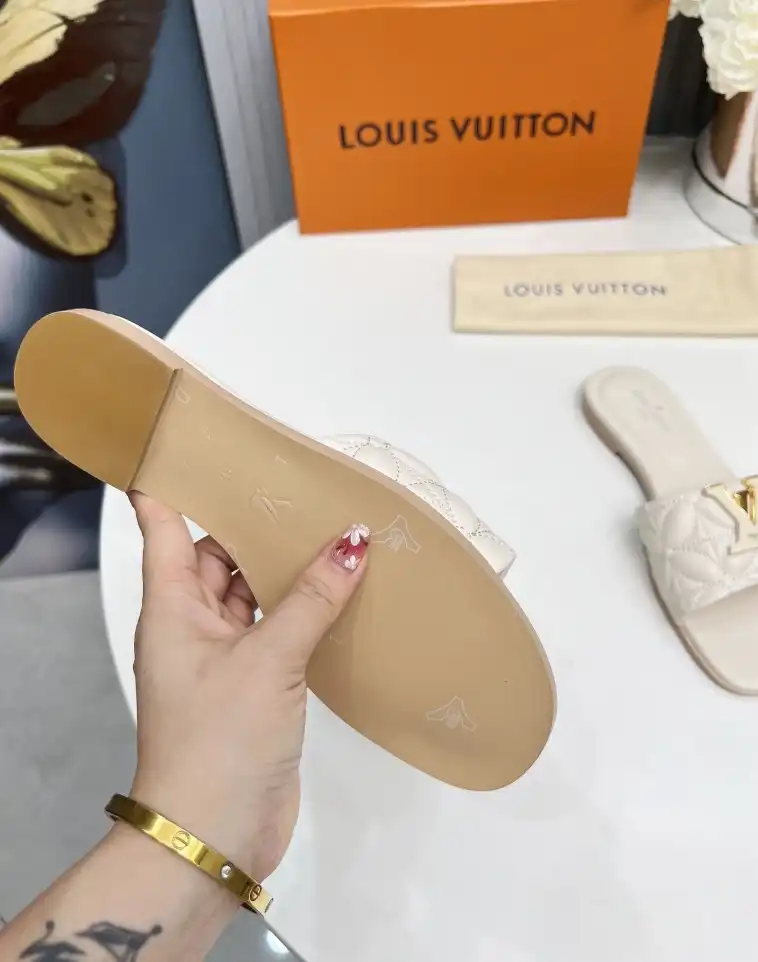 hype LV Slippers