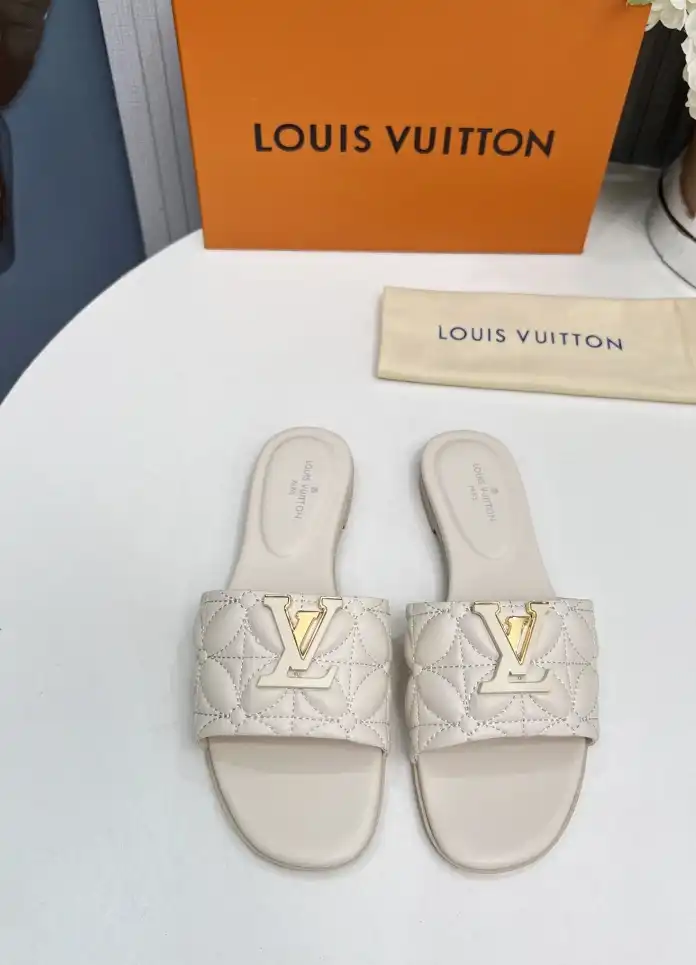 hype LV Slippers