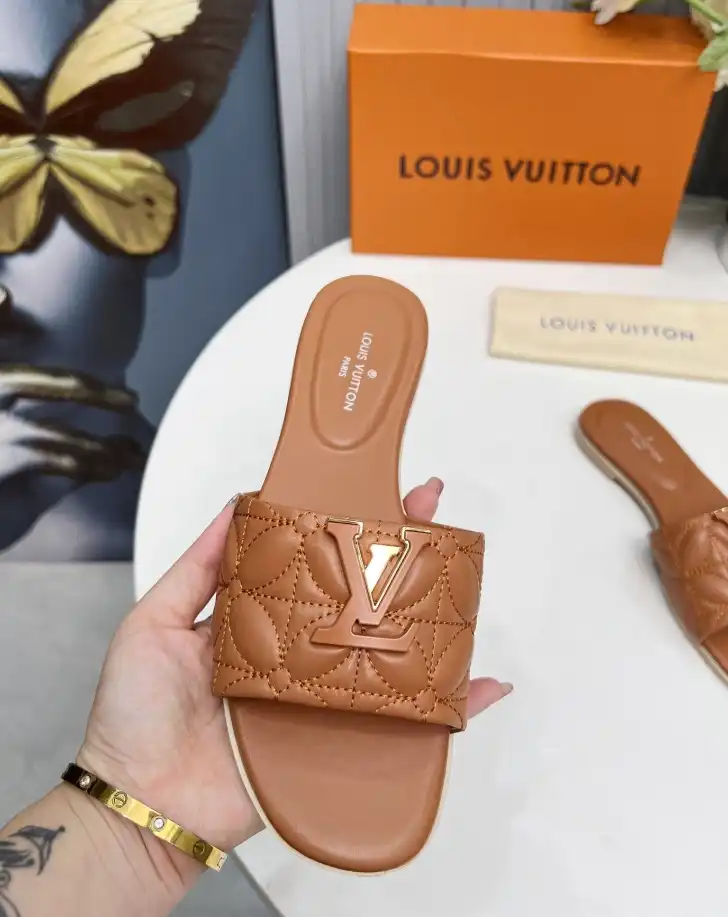 hype LV Slippers