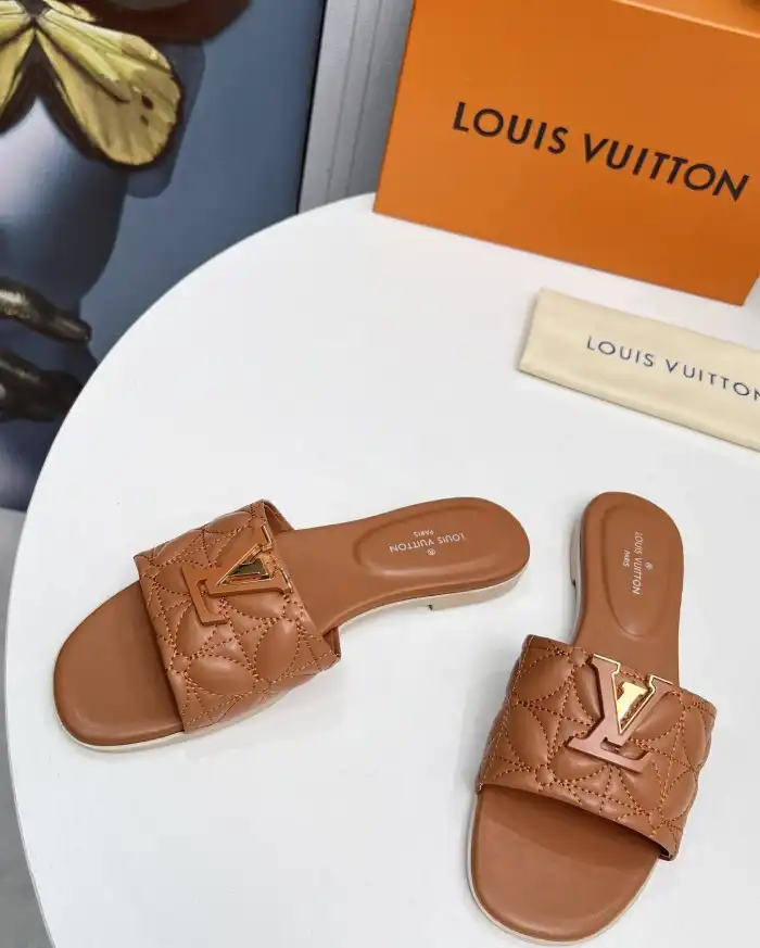 hype LV Slippers