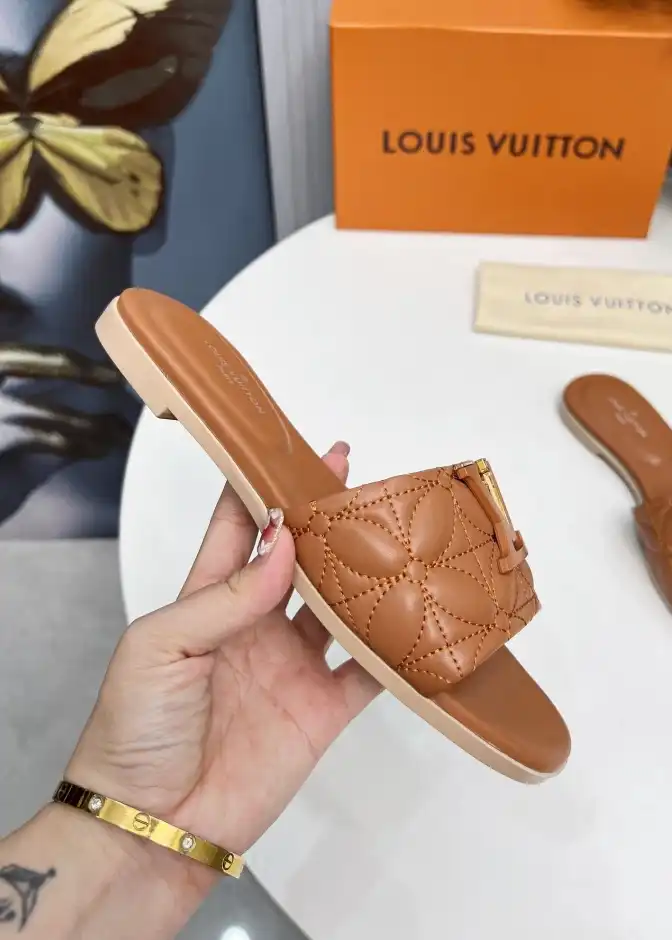 hype LV Slippers