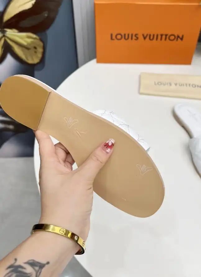 hype LV Slippers