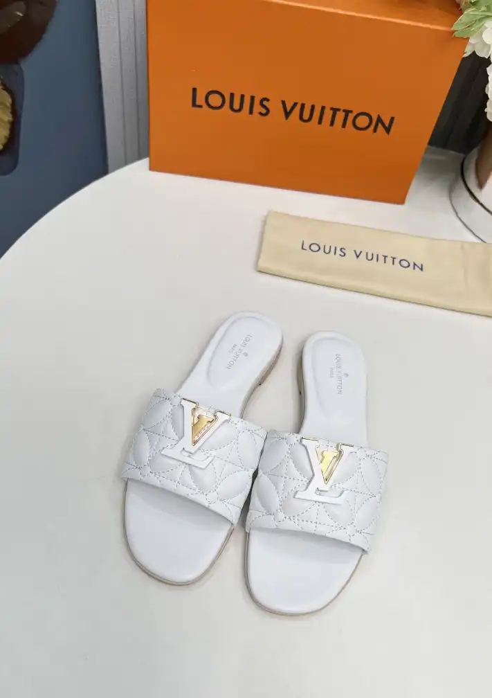 hype LV Slippers