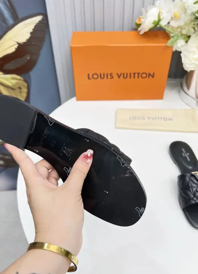 hype LV Slippers