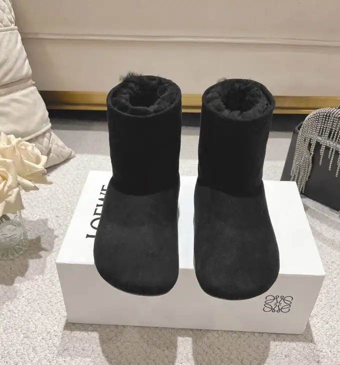 hype Loewe Boots