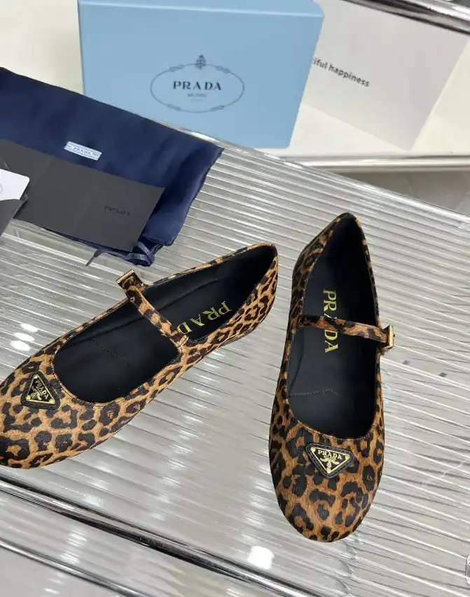 hype Prada flat shoes