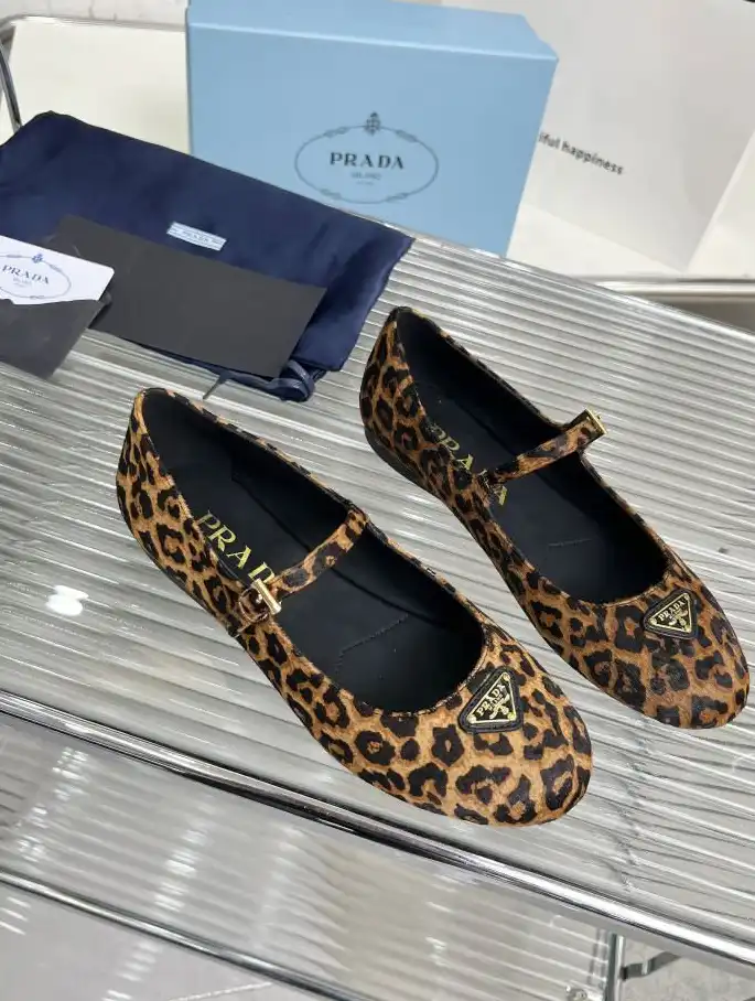 hype Prada flat shoes