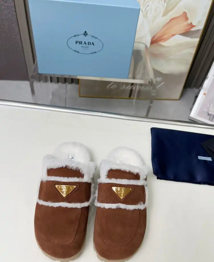 hype Prada Slippers