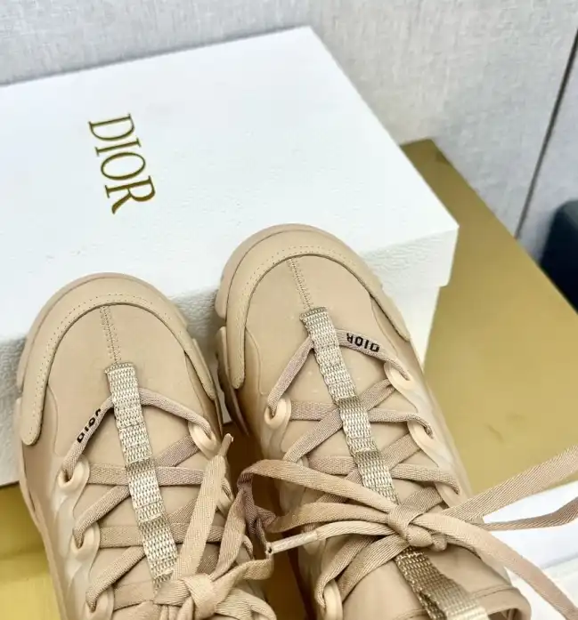 hype Christian Dior Sneakers