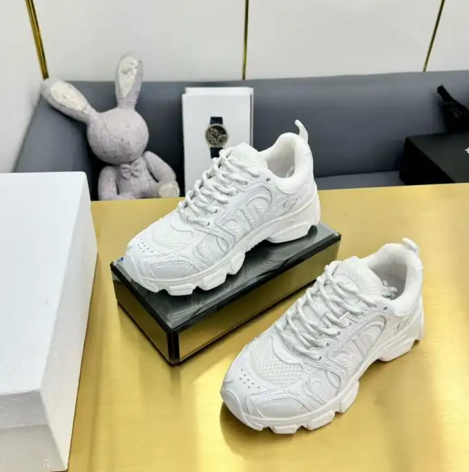 hype Christian Dior Sneakers