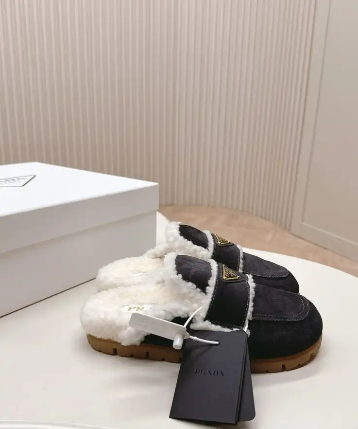 hype Prada Slippers