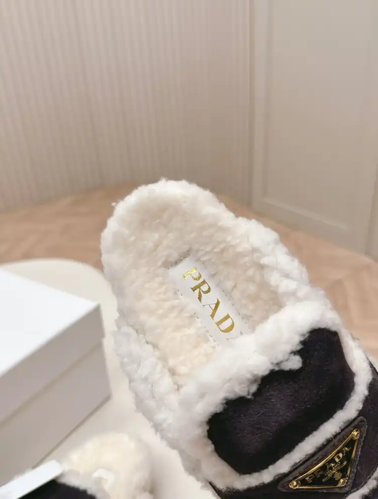 hype Prada Slippers