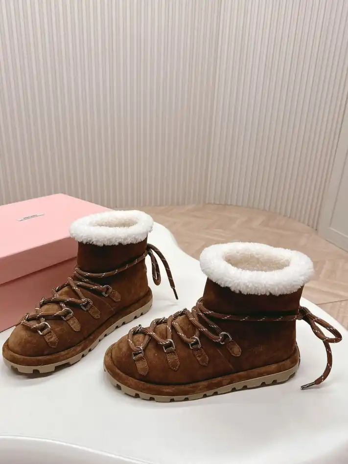 hype Miu Miu Boots