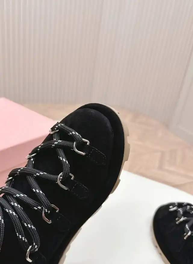 hype Miu Miu Boots