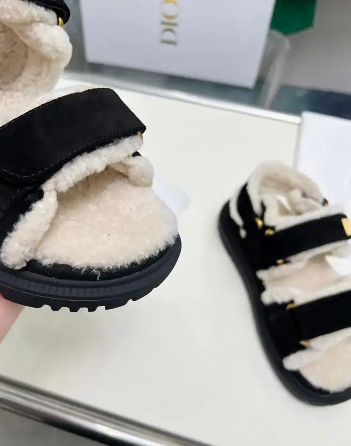 hype Christian Dior Sandals