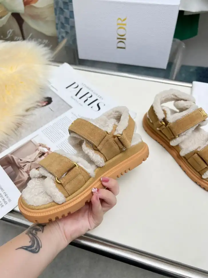 hype Christian Dior Sandals