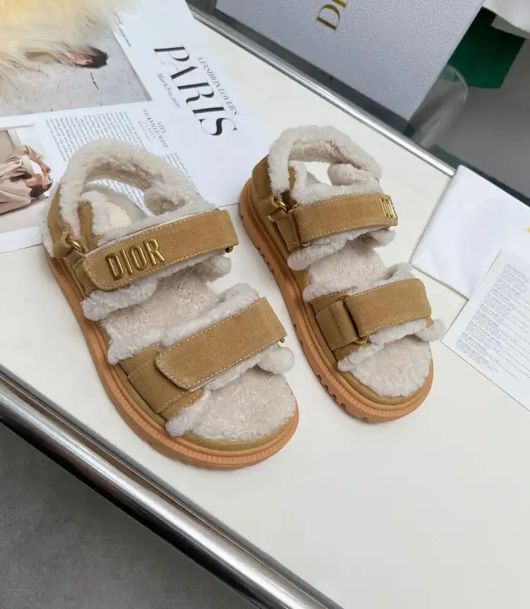 hype Christian Dior Sandals