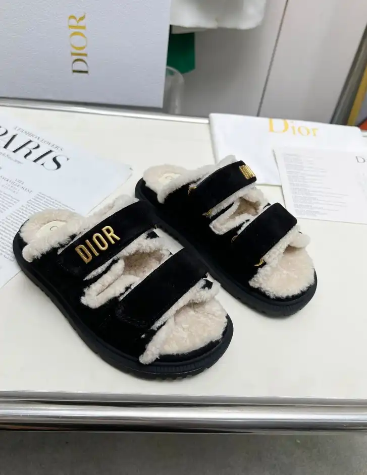 hype Christian Dior Sandals