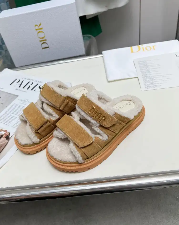 hype Christian Dior Sandals