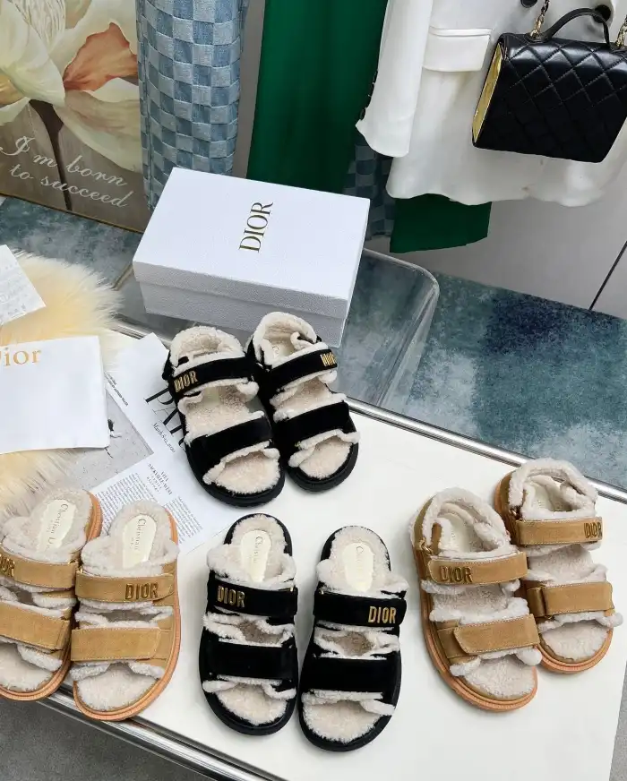 hype Christian Dior Sandals