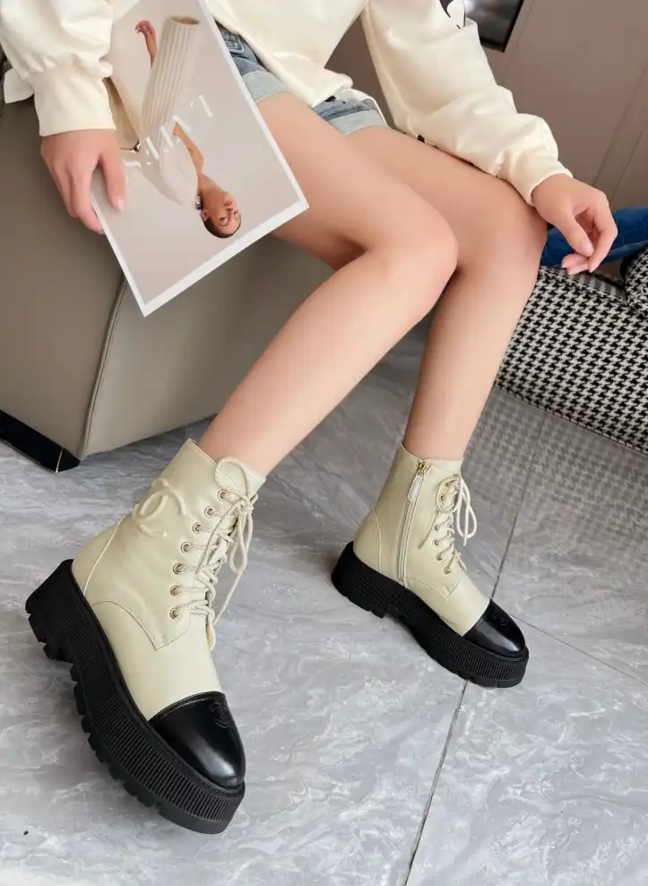 hype Chanel Boots