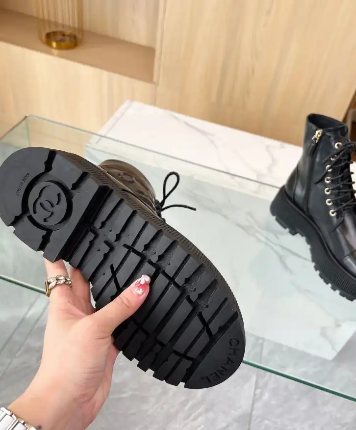 hype Chanel Boots