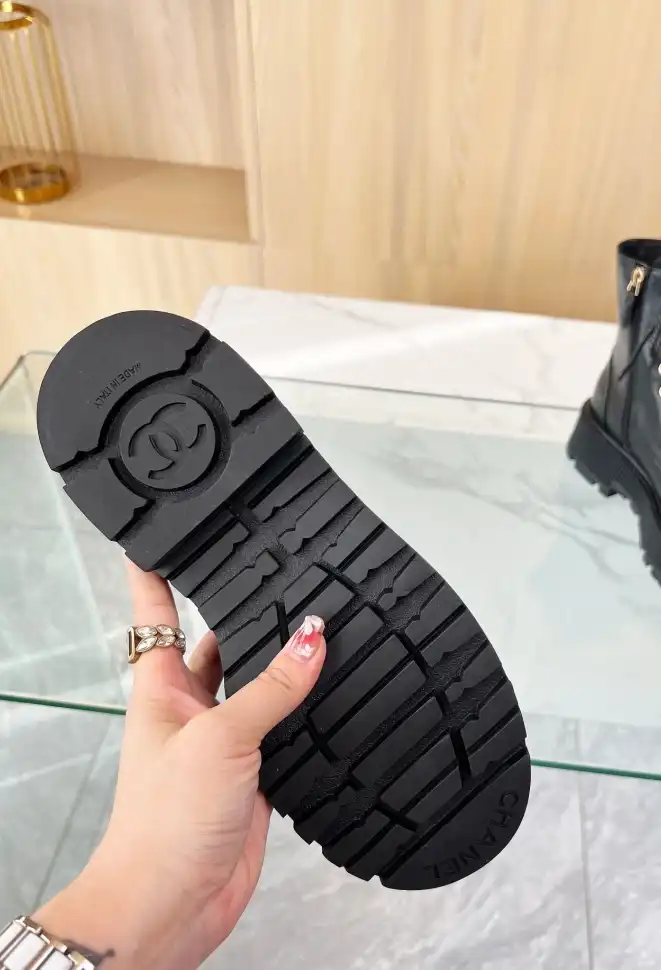 hype Chanel Boots