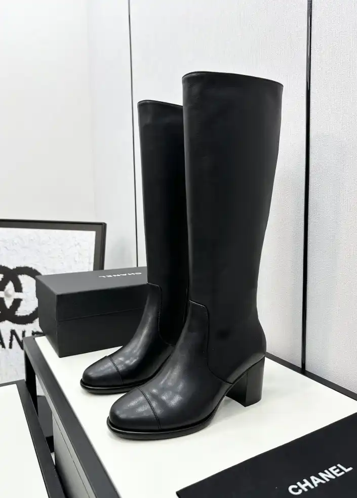 hype Chanel Boots