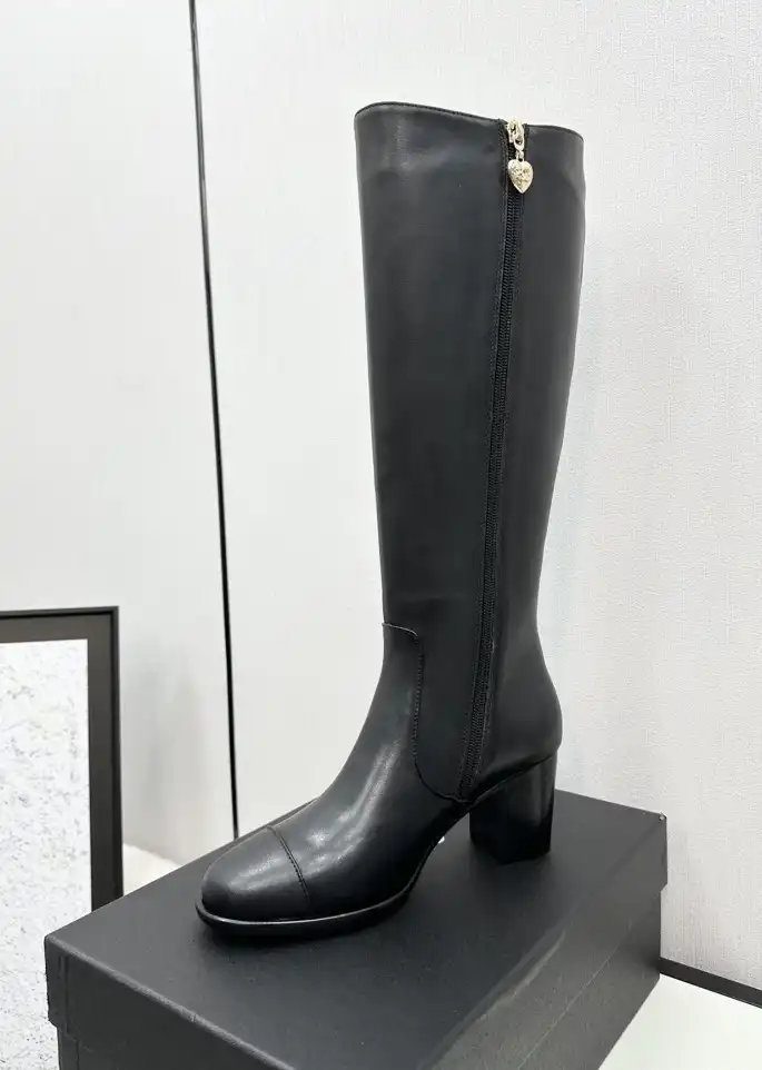 hype Chanel Boots