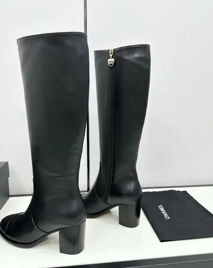 hype Chanel Boots