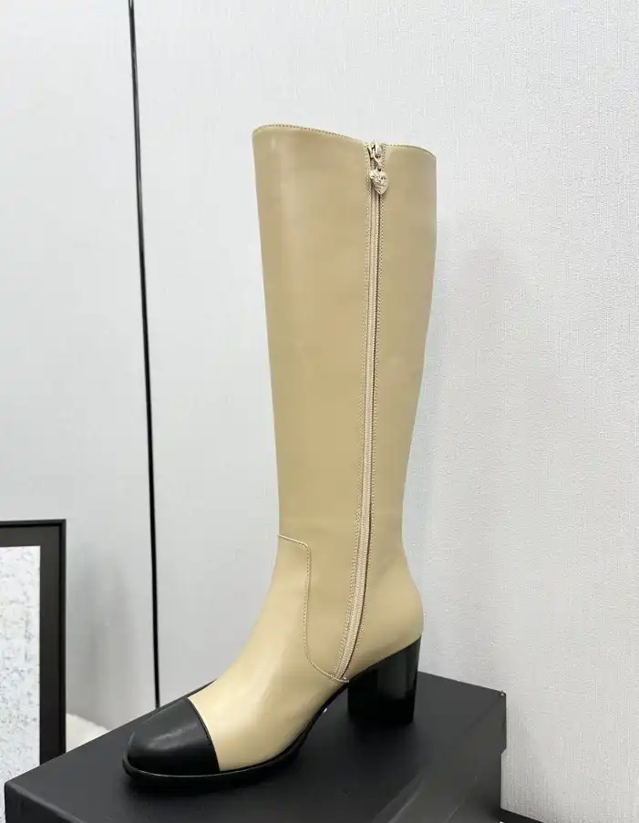 hype Chanel Boots