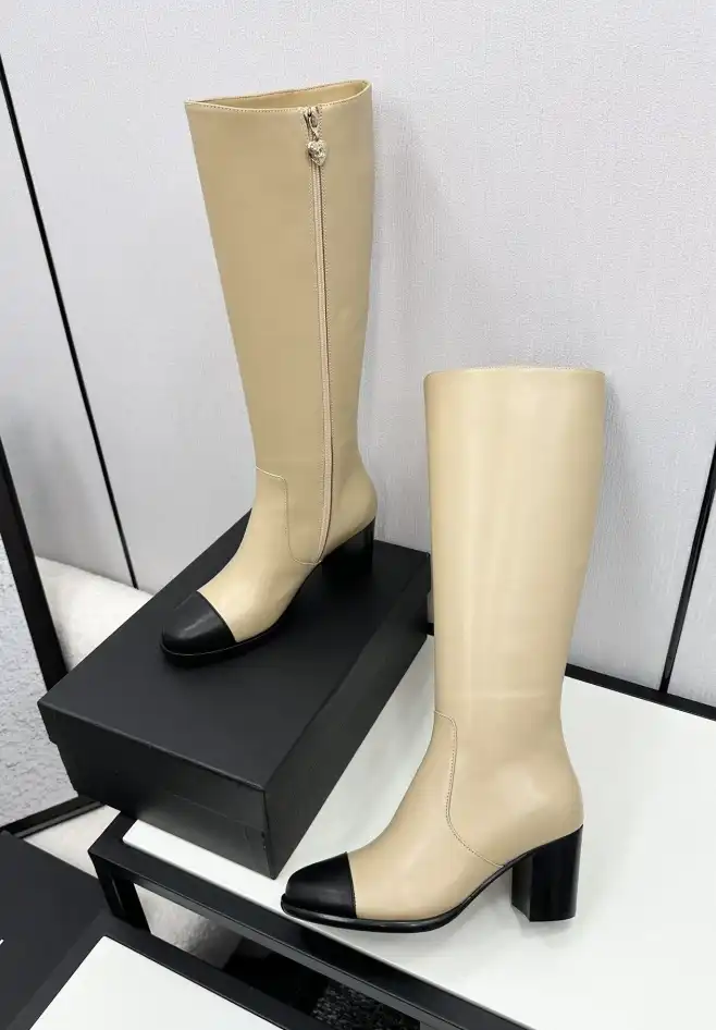 hype Chanel Boots