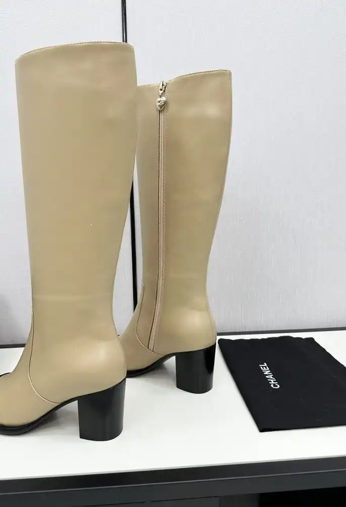 hype Chanel Boots