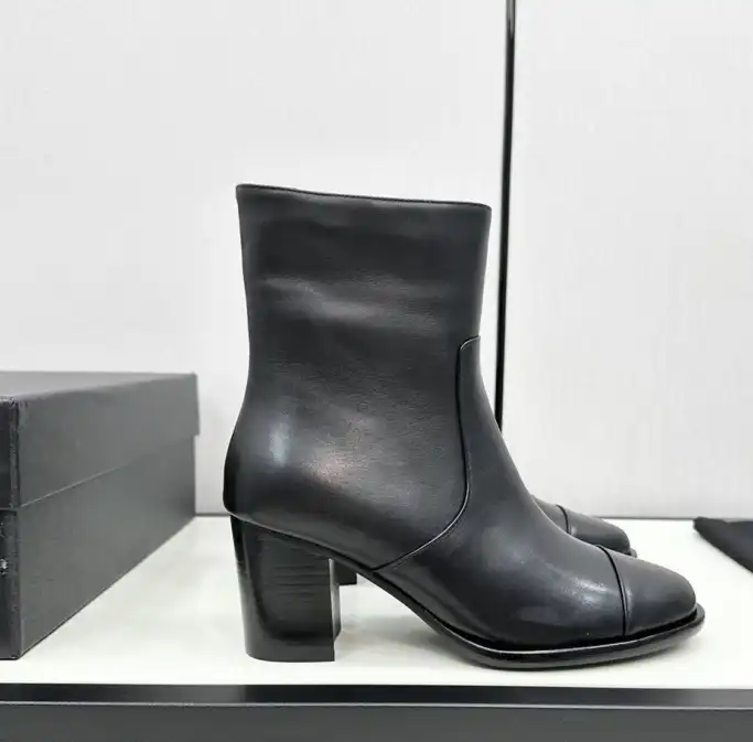 hype Chanel Boots