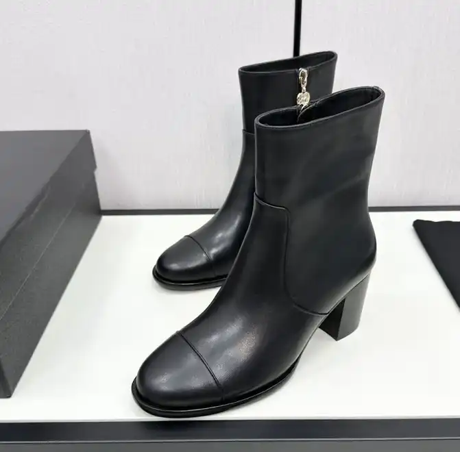 hype Chanel Boots