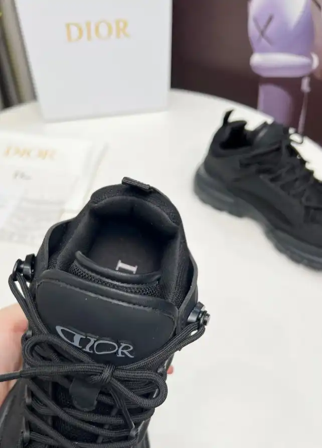 hype Christian Dior Sneakers