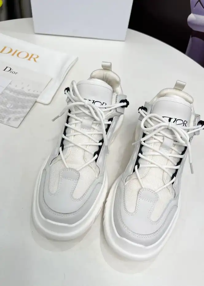 hype Christian Dior Sneakers