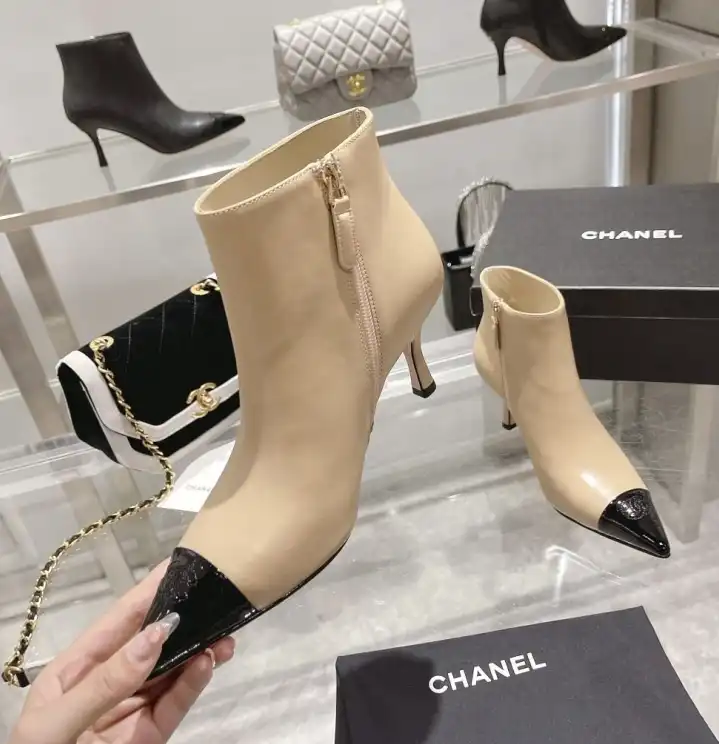 hype Chanel Boots