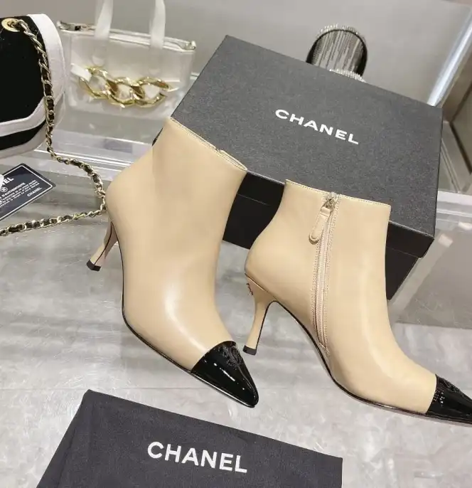 hype Chanel Boots