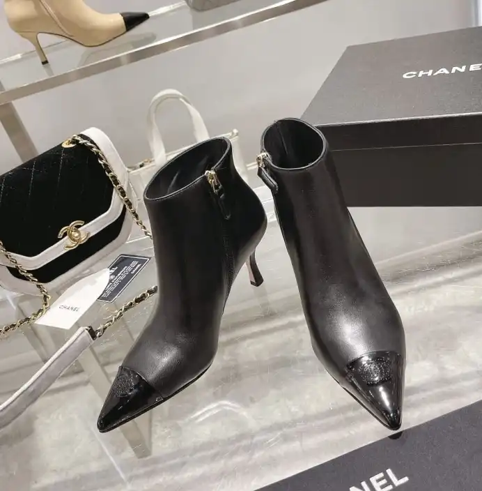 hype Chanel Boots